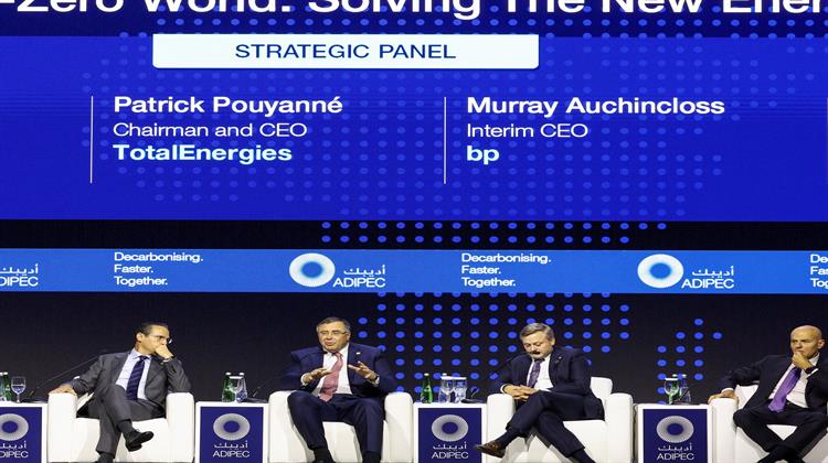 Οι Δασμοί κατά της Ρωσίας θα Πλήξουν την Προσφορά, Προειδοποιούν οι CEOs Μεγάλων Πετρελαϊκών